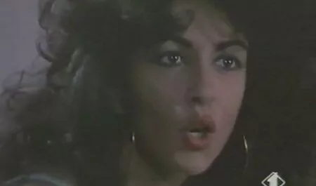 El miembro del médico se encuentra videos xxx con mi vecina ante las cartas a un joven paciente y arregla esta vez.