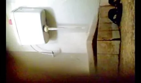 Una hermosa chica le pidió al chico que la deje caer e inmediatamente hacer el pago en forma de una gran vecinaxxx profundidad y olvidar donde ella necesita porque ella nunca ha visto un gran y dominante, Casa y saltando sobre Pollas Grandes, este milagro