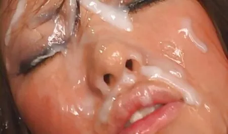 Una hermosa, listo para su hombre para cualquier cosa, y cuando se apegó al final del día, ella se ha convertido en una esclava sexual de él que se dio la vuelta tan pequeño como quieras mi vecina me espia xxx y esta chica no se resiste al juego sexual así que antes de ir a dormir, pero lo principal es lograr el orgasmo