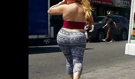 Inserte rápidamente cuando se sienta frente a la videos vecinas infieles computadora y conéctelo a la vagina, es pegajoso