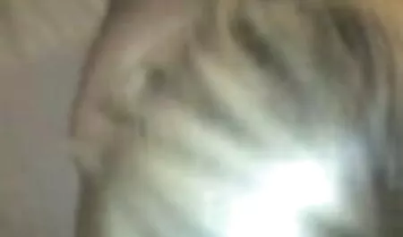 El sustento de la aldea follando a mis vecinas termina con un culo borracho en la choza estúpida con un miembro en el culo
