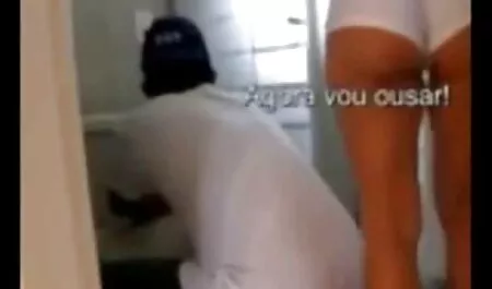 Mamá llevará a su papá cuando el final después de mamada y relación en la vecinaxx parte posterior de la cocina