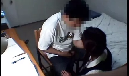 Le puse un condón serviporno vecinas a mi pequeño hijo y le froté el gel, así que fue suavemente
