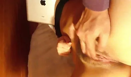 Duhtara con el coño oscuro detrás mi vecinaxxx del hombre, y se sentó en shnyag