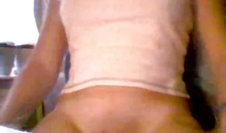 Hombre delgado frente mi vecinaxxx al cáncer, bestia pelirroja con tetas elásticas