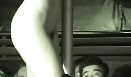 Es una persona divertida cuando recibes un mensaje de un jajal y corres a afeitarle el coño, y él la video porno de la vecina hizo pedazos como la suerte hubiera deseado