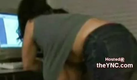 El chico videos caseros vecinas se ensucia cuando un profesor de yoga con una pistola y empezar a hacer malabares